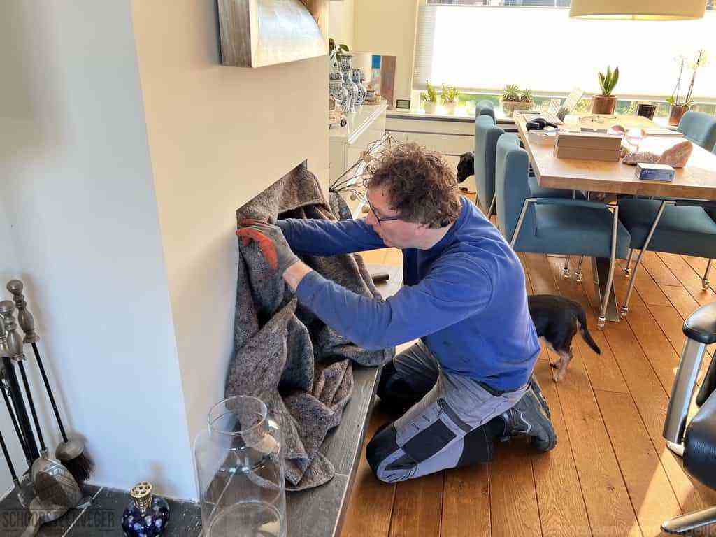 Schouwveger Bergeijk kleed schoorsteenreiniger Schouwveger Bergeijk kleed schoorsteenreiniger